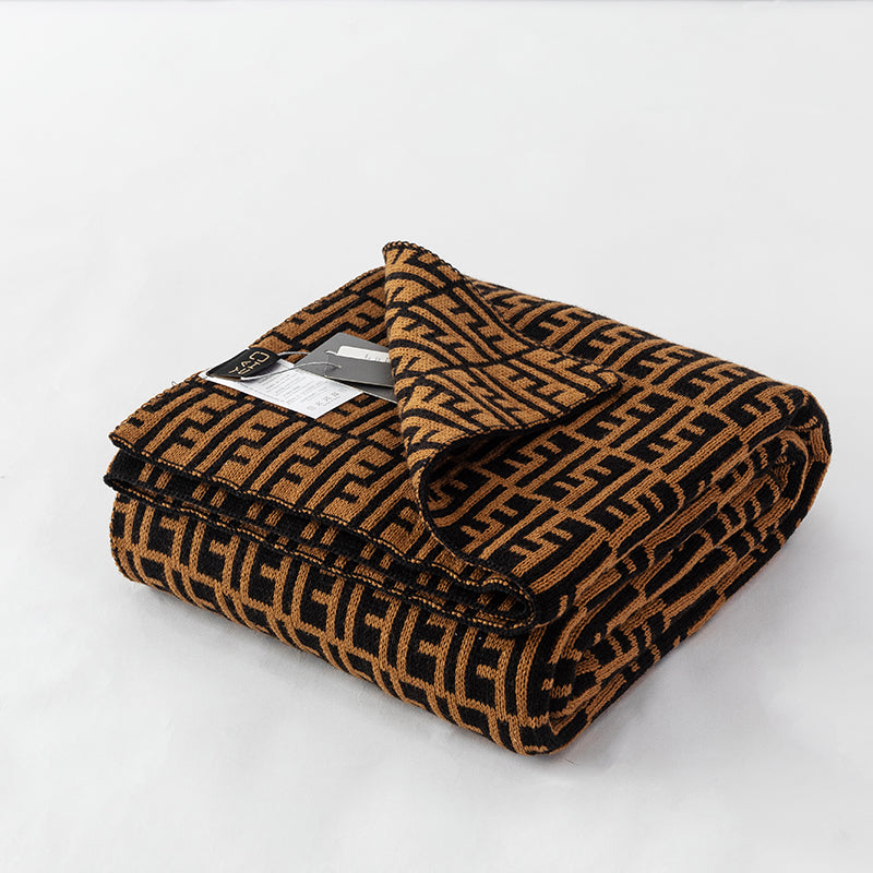 Luxury Black And Gold E Letter Woven Throw Blanket